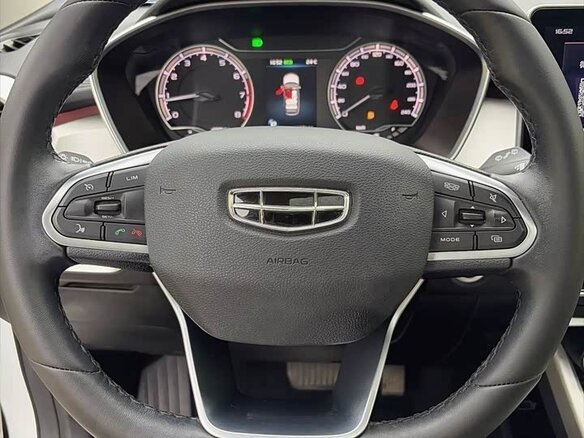 2022 Geely Coolray (Binyue) I, белый, 999100 рублей - вид 13