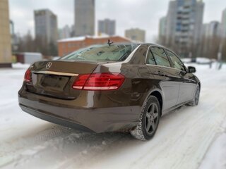 2013 Mercedes-Benz E-Класс 200 IV (W212, S212, C207) Рестайлинг, коричневый, 2000000 рублей, вид 4