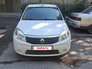 2013 Renault Sandero I, белый, 600000 рублей, вид 1