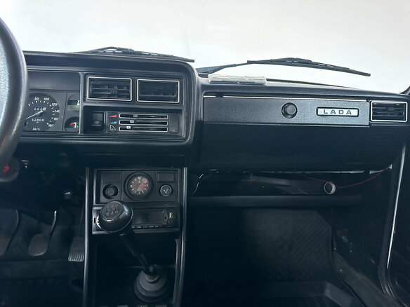 2007 Lada (ВАЗ) 2107, белый, 299000 рублей - вид 15