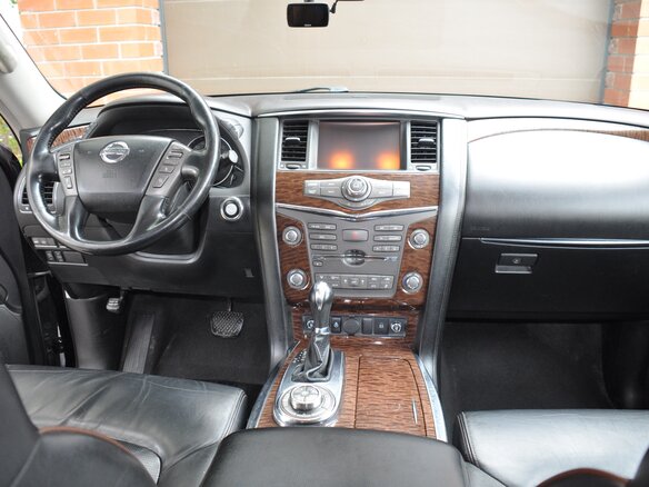 2013 Nissan Patrol VI (Y62), чёрный, 2600000 рублей - вид 16