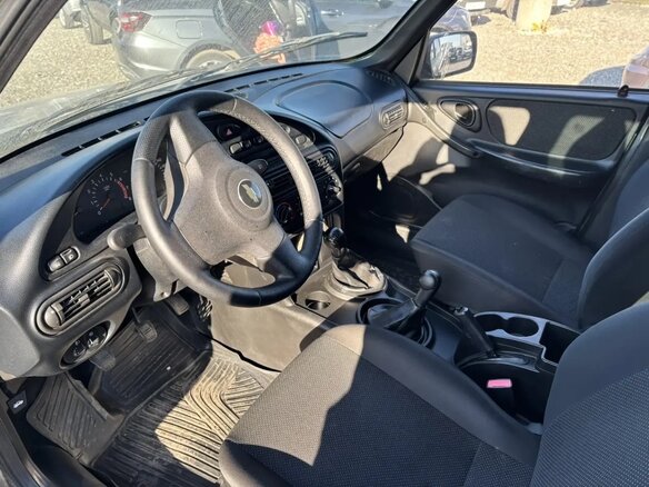 2014 Chevrolet Niva I Рестайлинг, серый, 480000 рублей - вид 6