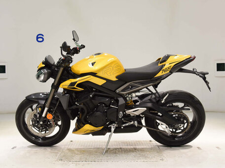 2024 Triumph Street Triple, жёлтый, 1217500 рублей, вид 2