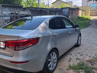 2016 Kia Rio III Рестайлинг, серебристый, 1005000 рублей, вид 5