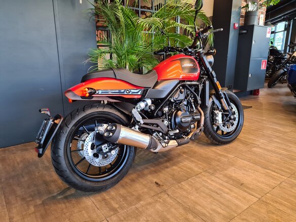 2024 Harley-Davidson X500, оранжевый, 750000 рублей - вид 11