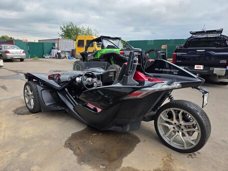 2021 Polaris Slingshot, синий, 2700000 рублей, вид 4