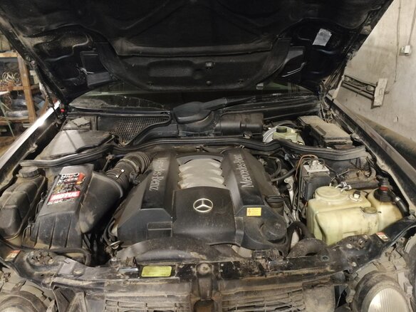 2000 Mercedes-Benz E-Класс 430 II (W210, S210) Рестайлинг, чёрный - вид 9