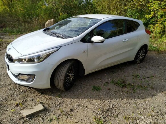 2014 Kia Ceed II, белый - вид 3
