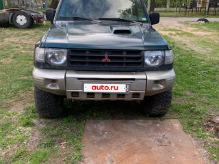 2002 Mitsubishi Pajero II Рестайлинг, зелёный, 350000 рублей, вид 1
