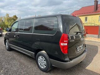 2016 Hyundai H-1 II Рестайлинг, чёрный, 2200000 рублей, вид 2