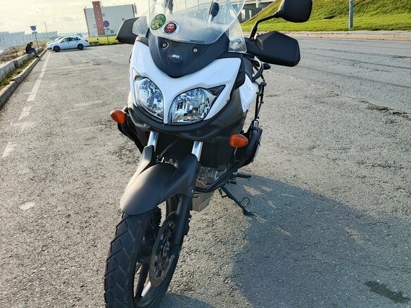 2013 Suzuki V-Strom DL 650, белый, 700000 рублей - вид 10