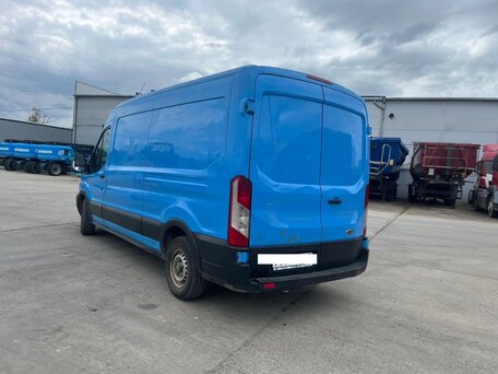 2021 Ford Transit, синий, 1800369 рублей, вид 3