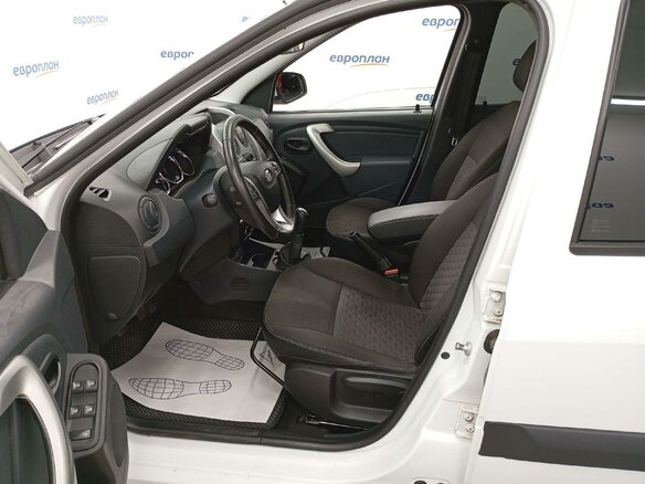 2021 Lada (ВАЗ) Largus I Рестайлинг, белый, 1100000 рублей - вид 7