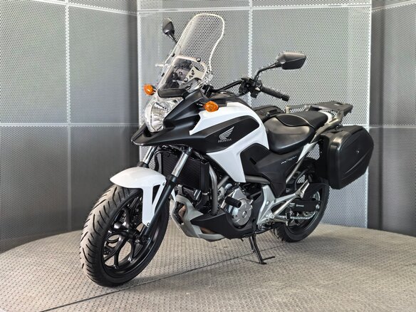 2013 Honda NC 700X, белый, 595000 рублей - вид 3