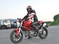 2011 Ducati Monster 796, красный - вид 6