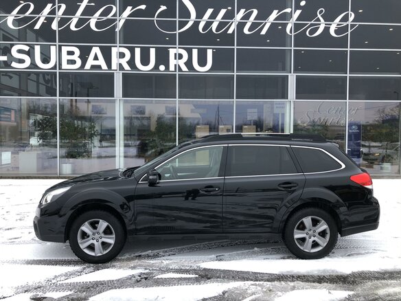 2014 Subaru Outback IV Рестайлинг, чёрный - вид 2