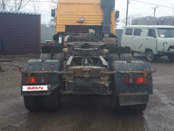 2016 КамАЗ 6460, жёлтый, 2700000 рублей - вид 5