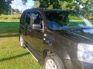 2013 Nissan X-Trail II Рестайлинг, чёрный, 1100000 рублей, вид 2