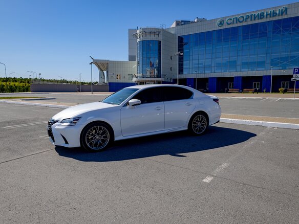 2016 Lexus GS 300h IV Рестайлинг, белый, 3200000 рублей - вид 6