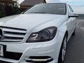 2011 Mercedes-Benz C-Класс 200 III (W204) Рестайлинг, белый, 1400000 рублей - вид 3
