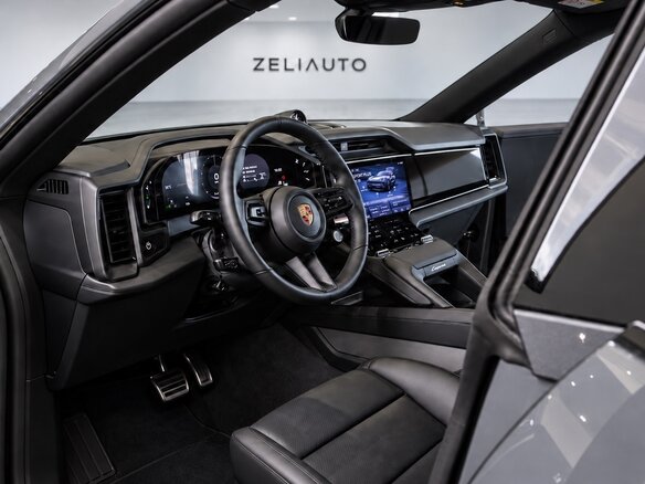 2026 Porsche Cayenne Electric Coupé IV, серый, 23000000 рублей - вид 9
