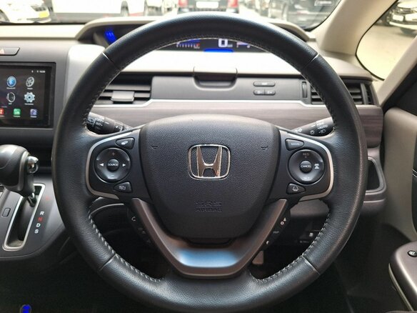 2017 Honda Freed II, синий, 1750000 рублей - вид 10