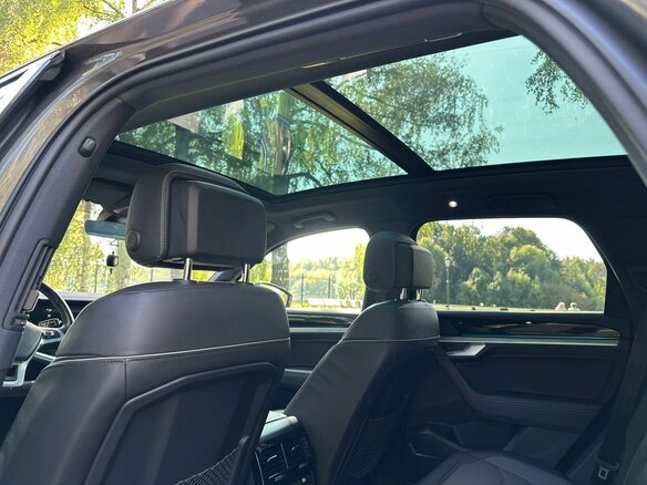 2019 Volkswagen Touareg III, серый, 6750000 рублей - вид 23