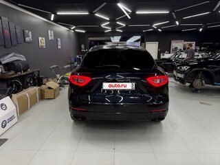 2017 Maserati Levante I, чёрный, 3500000 рублей, вид 2