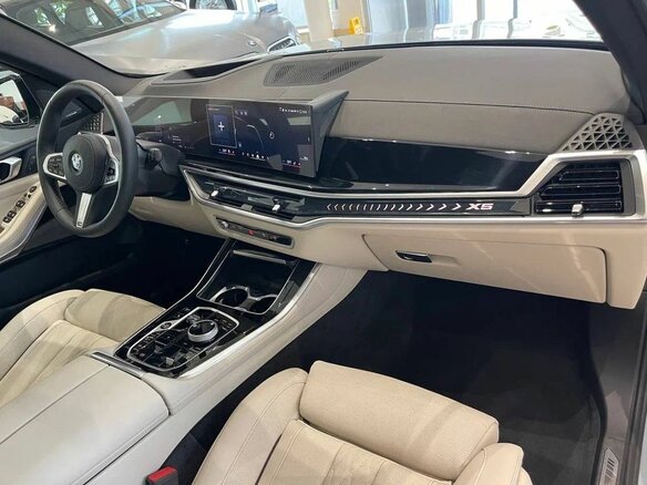 2025 BMW X5 40d IV (G05/G18) Рестайлинг, серый, 15590000 рублей - вид 12