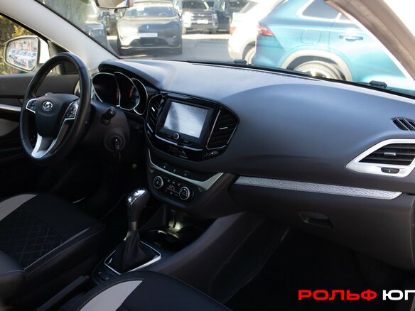 2020 Lada (ВАЗ) Vesta SW Cross I, белый, 1298000 рублей - вид 6