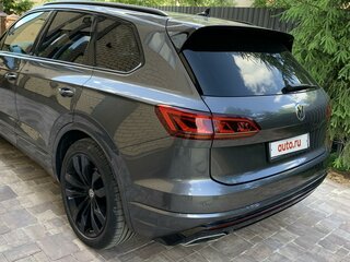 2019 Volkswagen Touareg III, серый, 13000000 рублей, вид 2