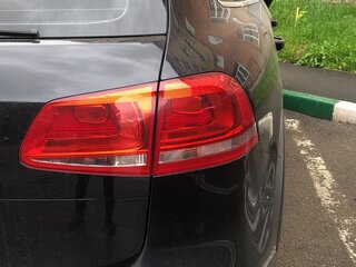 2011 Volkswagen Touareg II, чёрный, 2099000 рублей, вид 4