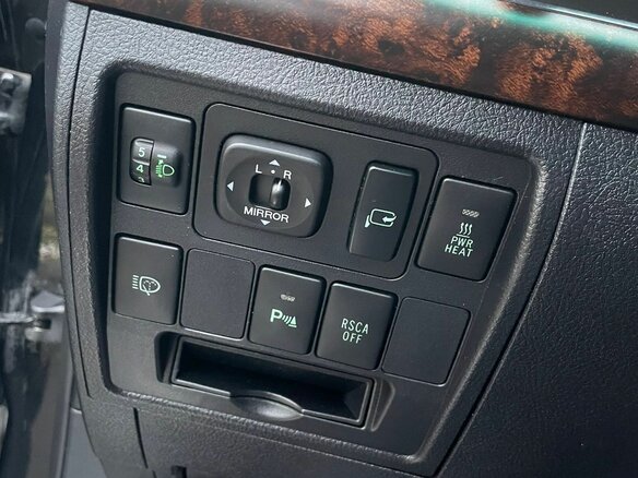2011 Toyota Land Cruiser 200 Series, чёрный, 3200000 рублей - вид 18
