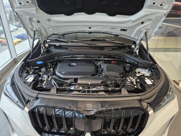 2025 BMW X1 Long 25Li xDrive III (U11/U12), белый, 6150000 рублей - вид 22