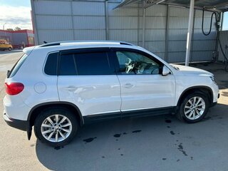 2012 Volkswagen Tiguan I Рестайлинг, белый, 1750000 рублей, вид 3