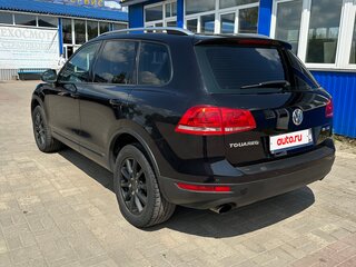 2011 Volkswagen Touareg II, чёрный, 1999999 рублей, вид 5