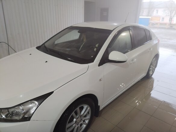 2012 Chevrolet Cruze I, белый, 480000 рублей