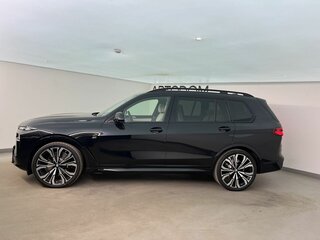 2026 BMW X7 40d I (G07) Рестайлинг, чёрный, 18490000 рублей, вид 2