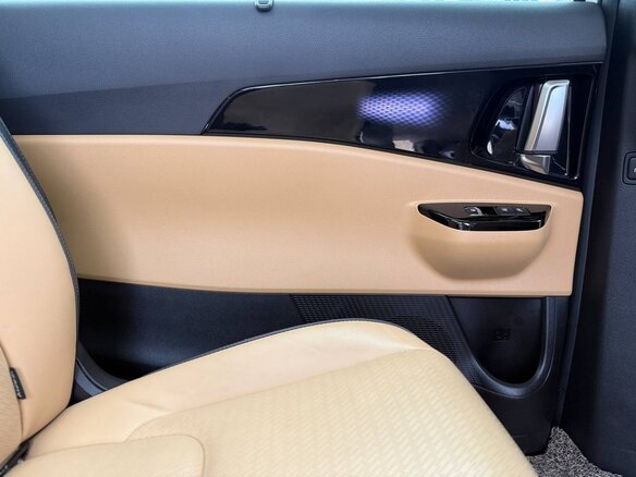 2021 Kia Carnival IV, белый, 5100000 рублей - вид 38