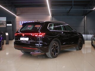 2026 Volkswagen Touareg III Рестайлинг, чёрный, 11790000 рублей, вид 5