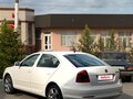 2011 Skoda Octavia II (A5) Рестайлинг, белый, 800000 рублей - вид 4