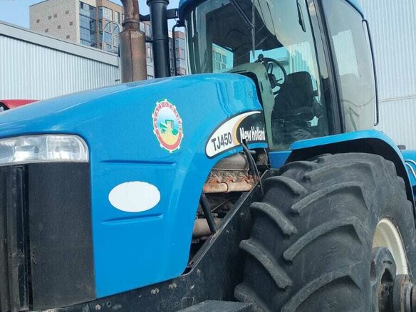 2007 New Holland TJ425, голубой, 7000000 рублей - вид 3