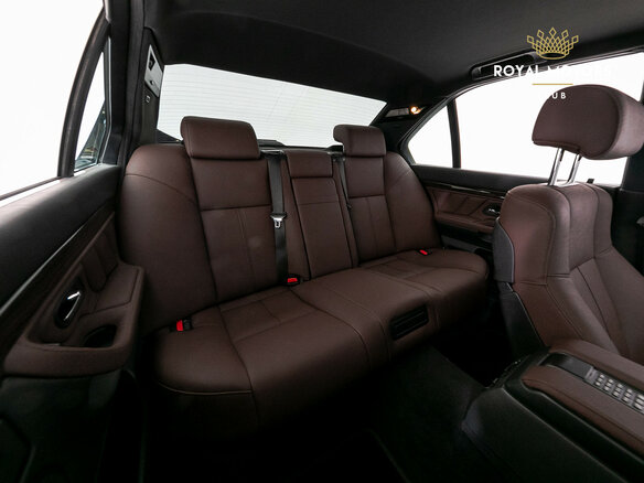 2001 BMW 7 серии 740i III (E38) Рестайлинг, зелёный - вид 14
