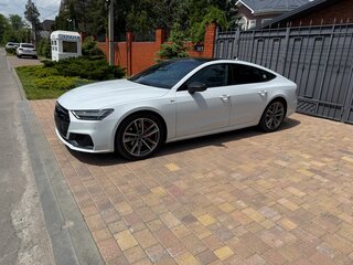 2020 Audi A7 50 TDI II (4K), белый, 5700000 рублей, вид 3