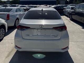 2022 Toyota Corolla XII (E210), белый, 1200000 рублей, вид 4