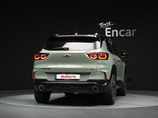 2023 Chevrolet TrailBlazer III Рестайлинг, зелёный, 1710000 рублей, вид 4