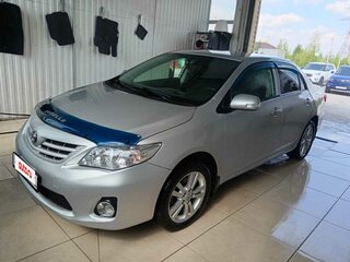2012 Toyota Corolla X (E140, E150) Рестайлинг, серебристый, 1070000 рублей, вид 5