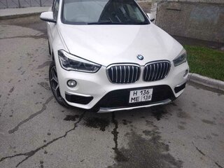 2018 BMW X1 18i sDrive II (F48), белый, 2050000 рублей, вид 2