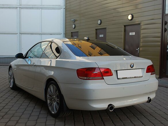2008 BMW 3 серии 335xi V (E90/E91/E92/E93), белый - вид 2