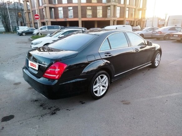 2011 Mercedes-Benz S-Класс 500 V (W221) Рестайлинг, чёрный, 1777000 рублей - вид 4